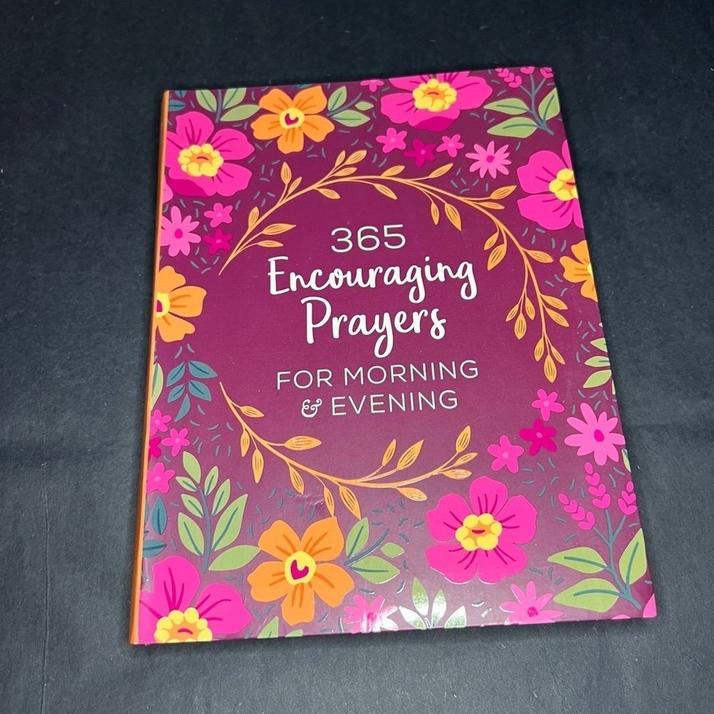 New 365 Encouraging Prayers for Morning & Evening/by Compiled by …